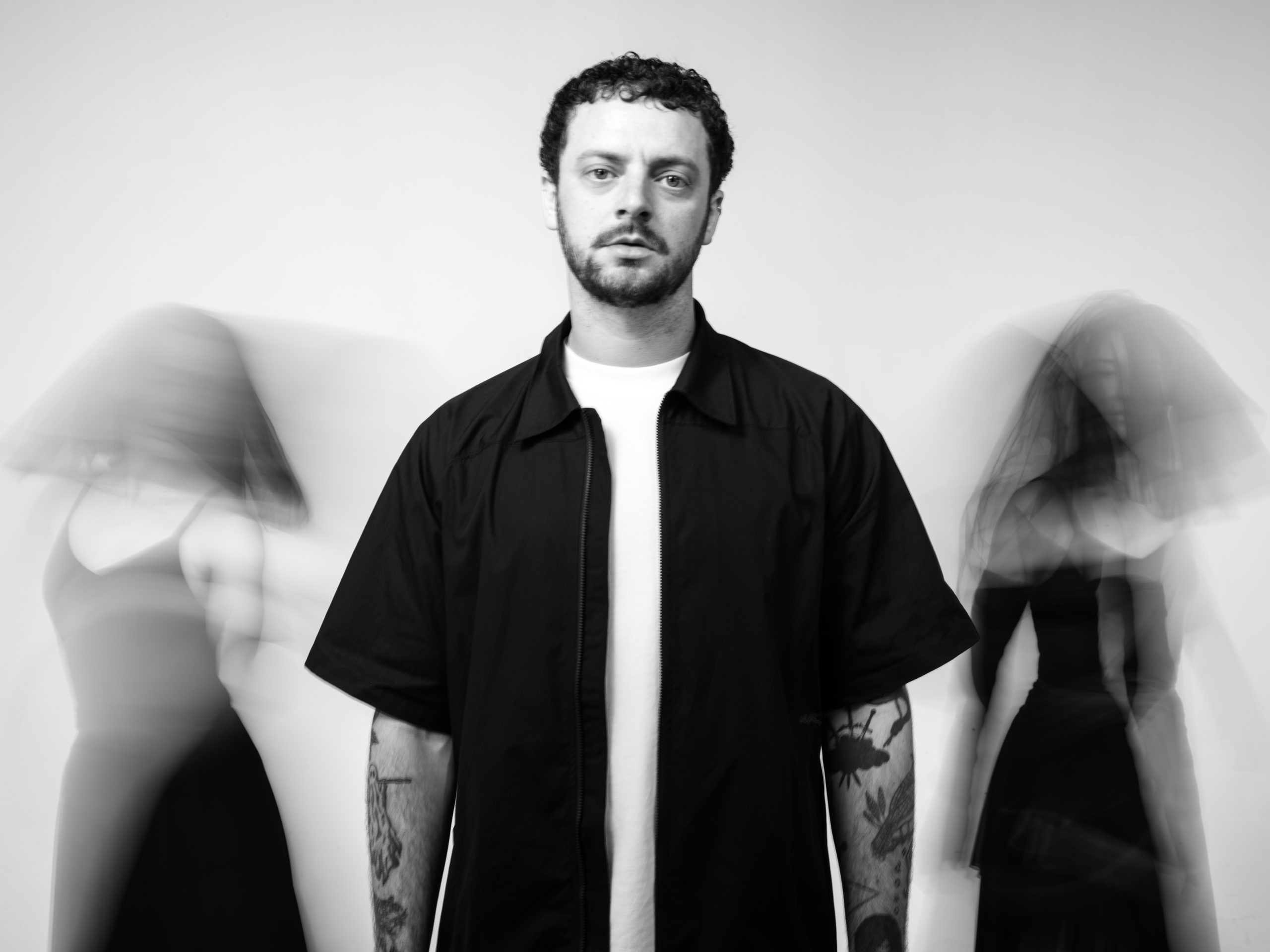 grandson im Frühjahr 2026 mit neuem Album auf Tour Präsentiert von FUZE und MoreCore.de Es gibt eine tiefe politische Ebene bei grandson, die der Künstler direkt und mit voller Wucht vermittelt. Mi…