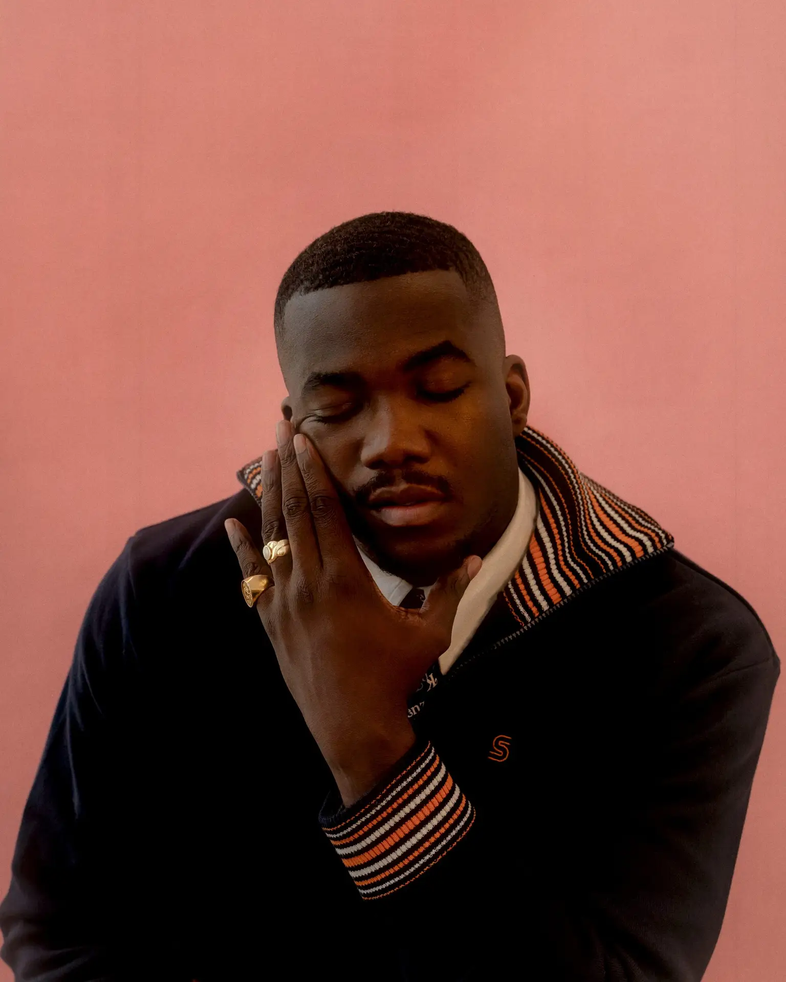 Der britisch-nigerianische Künstler und Producer kommt für drei Shows nach Deutschland Jacob Banks zählt zu den markantesten Stimmen im kontemporären UK-R&B und hat sein kraftvolles und souliges Ti…